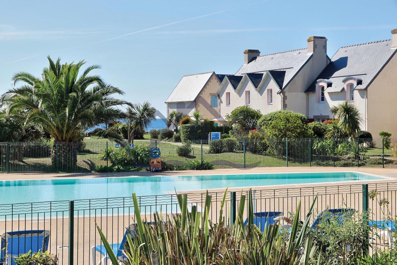 LocaLise - Maison E2 au Guilvinec - A 20m de la mer avec jardin et piscine - Tout à pied, plage, port, centre commerces, marché - Wifi inclus - Vue mer de la chambre - Animaux bienvenus - Linge de lit inclus Exterior foto